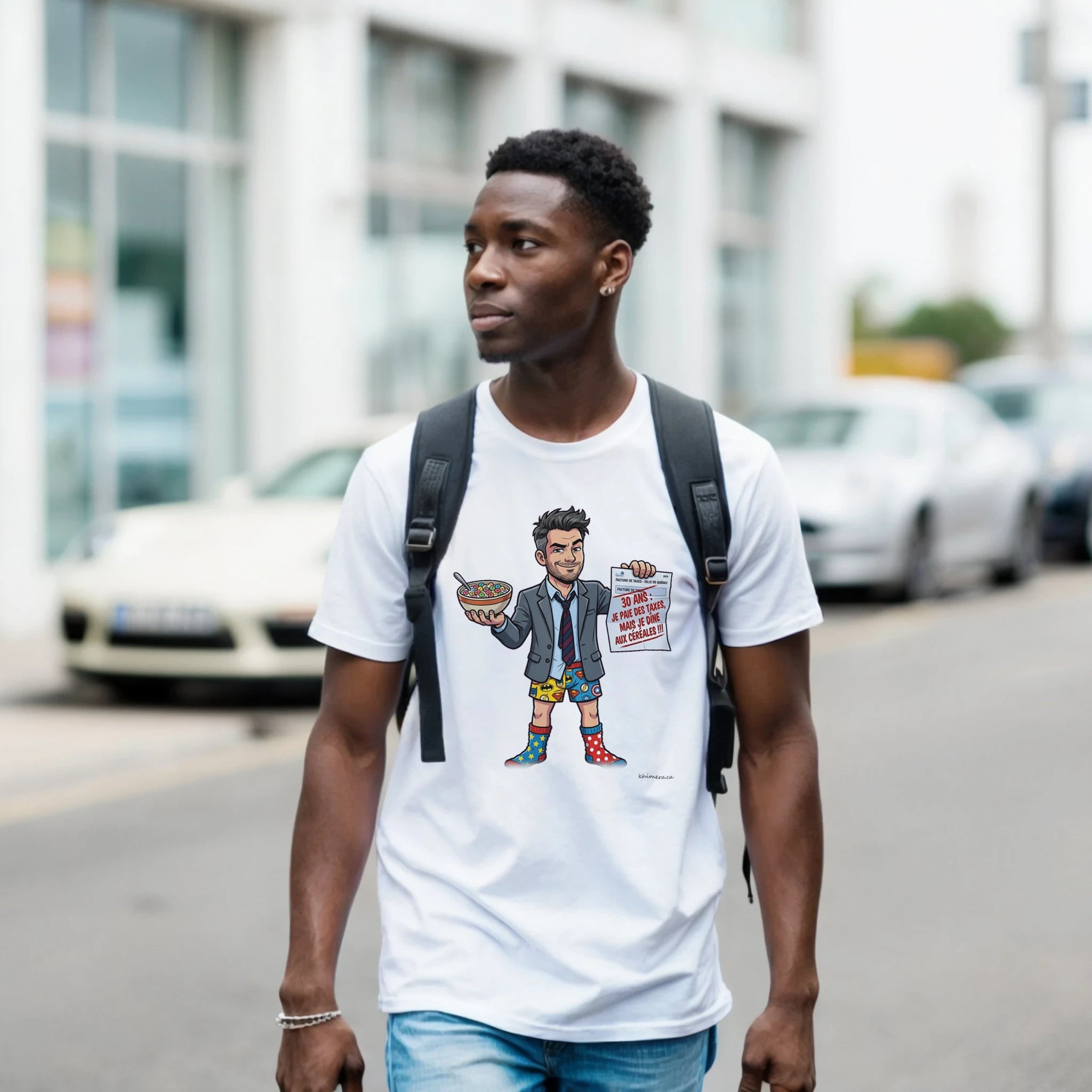 Femme portant le T-shirt Anniversaire 30 Ans Homme - couleur blanc | Khimera