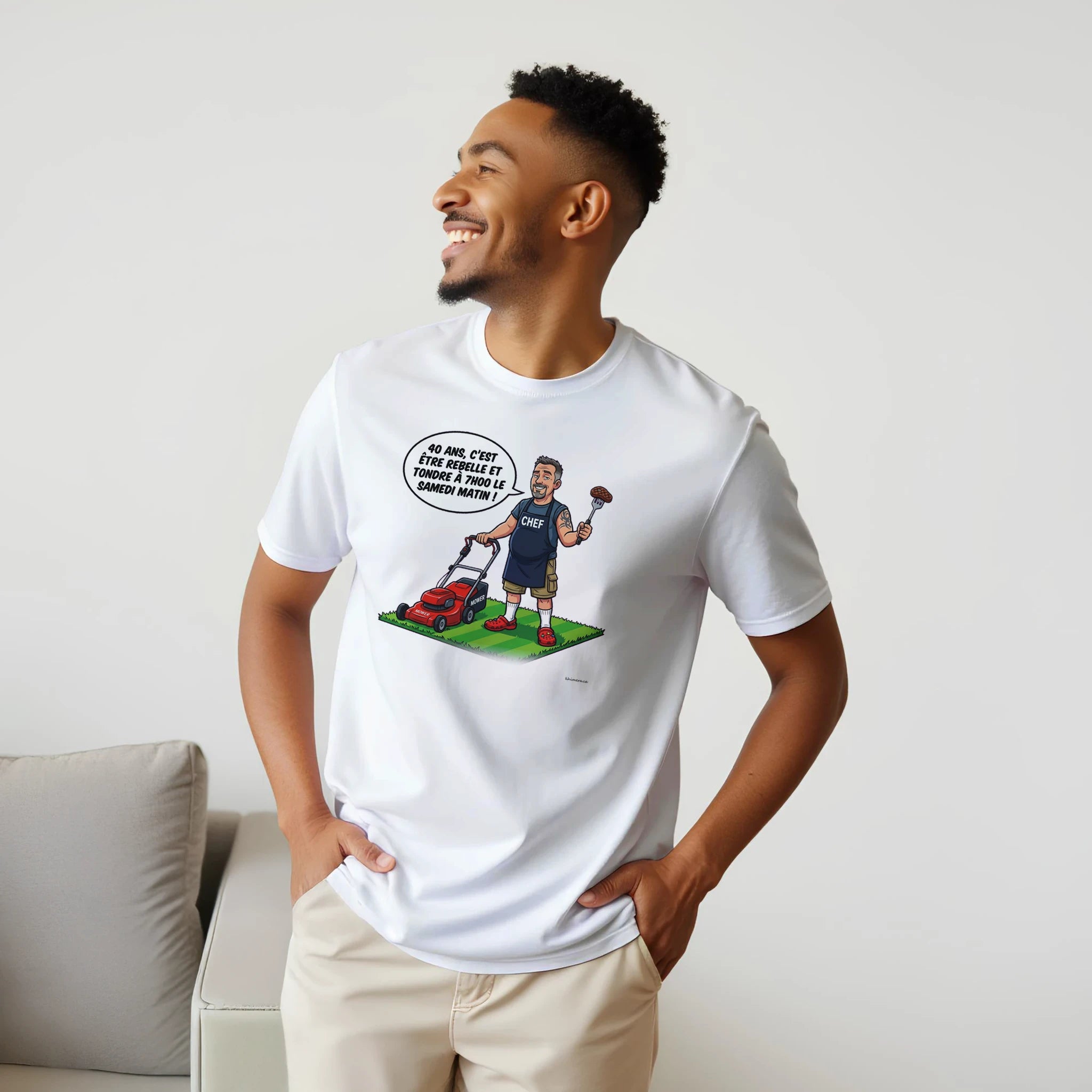 T-shirt Anniversaire 40 Ans Homme présenté sur cintre - couleur blanc | Khimera